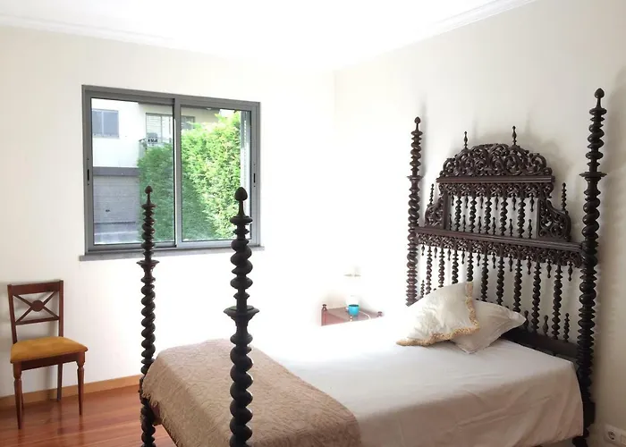 Rochas Shared Garden Refuge 홈스테이 푼샬