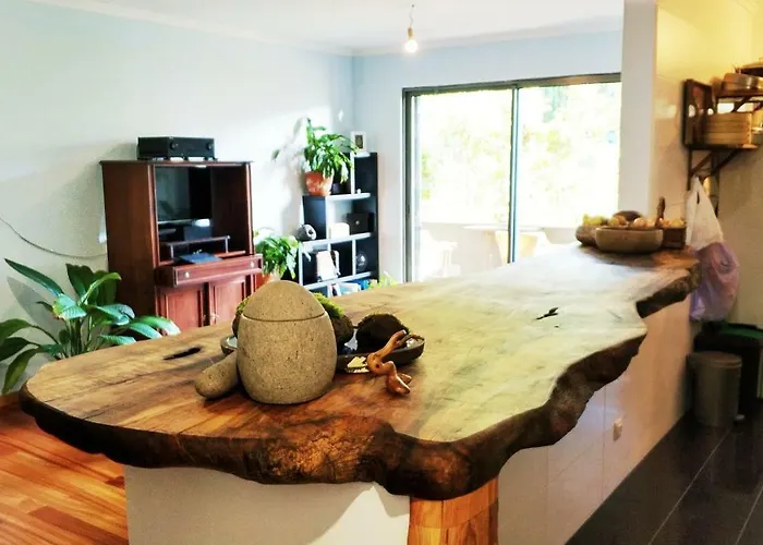 Rochas Shared Garden Refuge 홈스테이